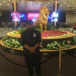 Meet your Posher, Jose